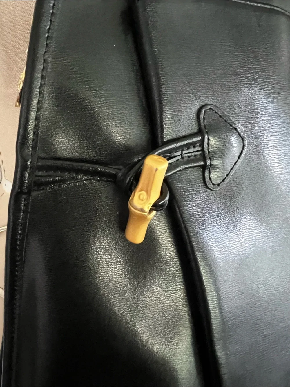 Longchamp Black Leather Expandable Shoulder Bag with Bamboo Toggle Roseau